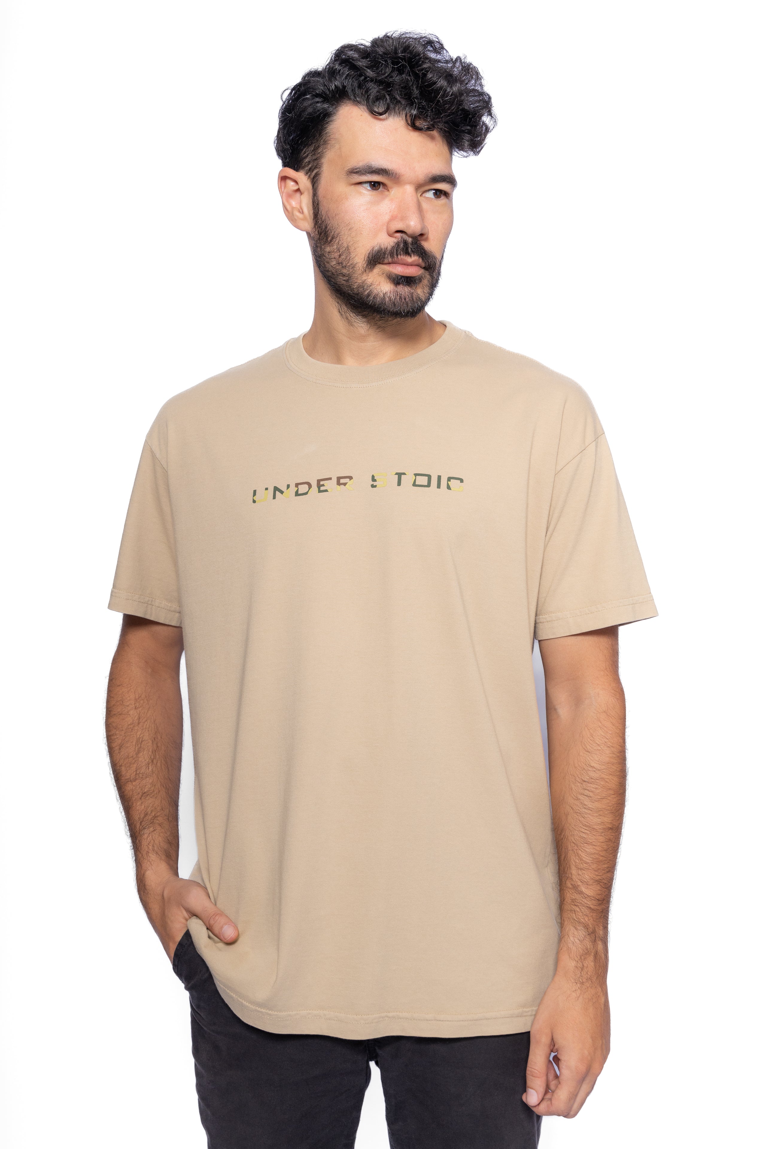 CAMISETA CAPUCCINO OVERSIZED LOGO